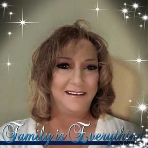 Meet your Posher, Bec